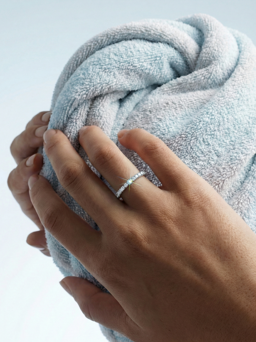 Adjustable & Stackable - Stardust Engagement Ring - 925 Sterling Silver & Moissanite